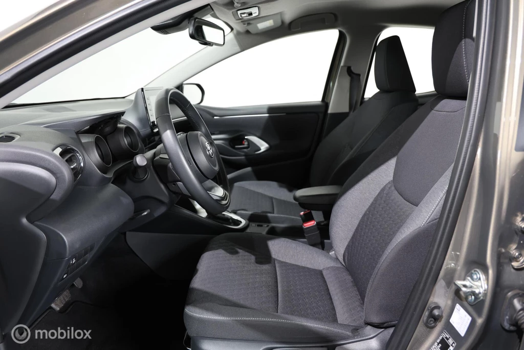 Toyota Yaris – foto 12