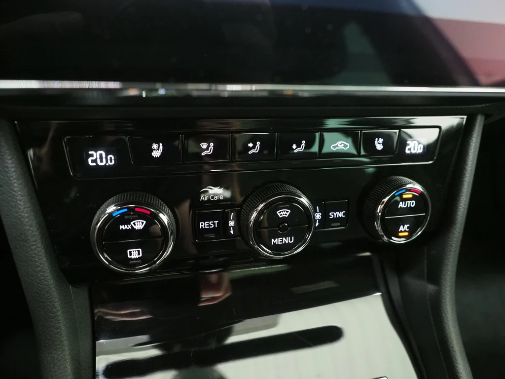 Škoda Superb – foto 36