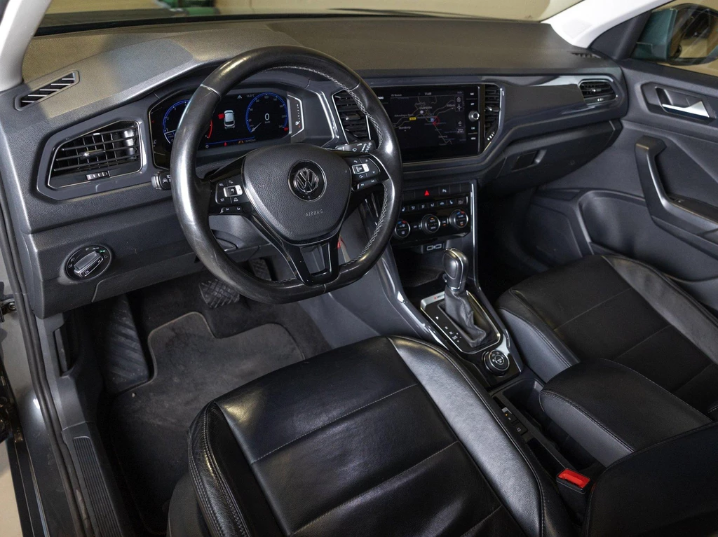 Volkswagen T-Roc – foto 18