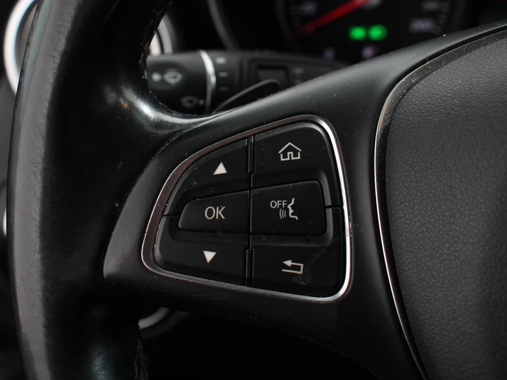Mercedes-Benz GLC – foto 25