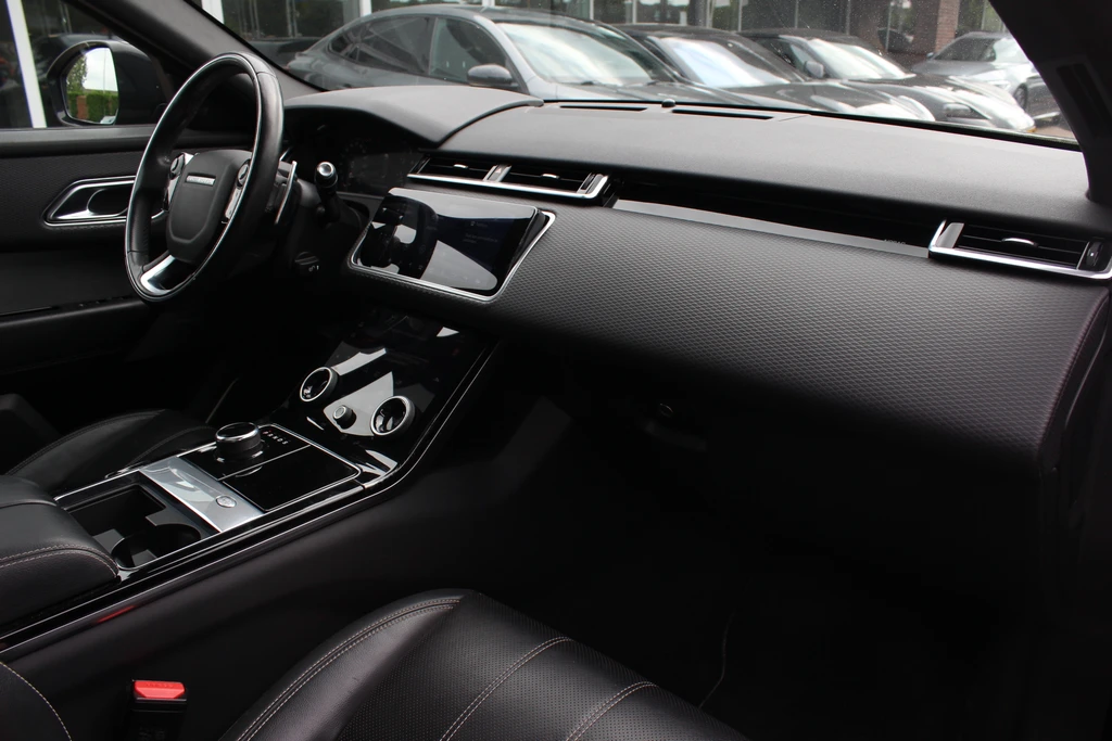 Land Rover Range Rover Velar – foto 16