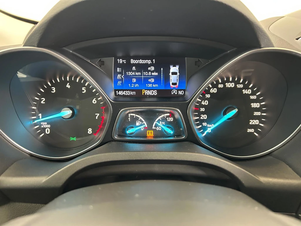 Ford Kuga – foto 16