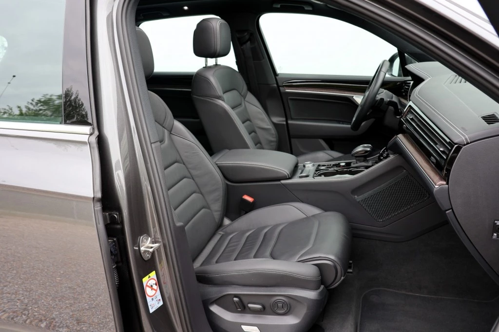 Volkswagen Touareg – foto 13