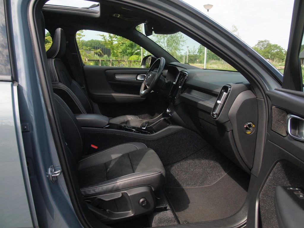 Volvo XC40 – foto 16