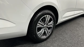 Renault Megane E-Tech – thumbnail 15