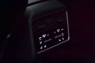 Porsche Cayenne – thumbnail 22