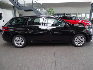 Peugeot 308 – thumbnail 5