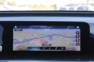 Mercedes-Benz EQC – thumbnail 18