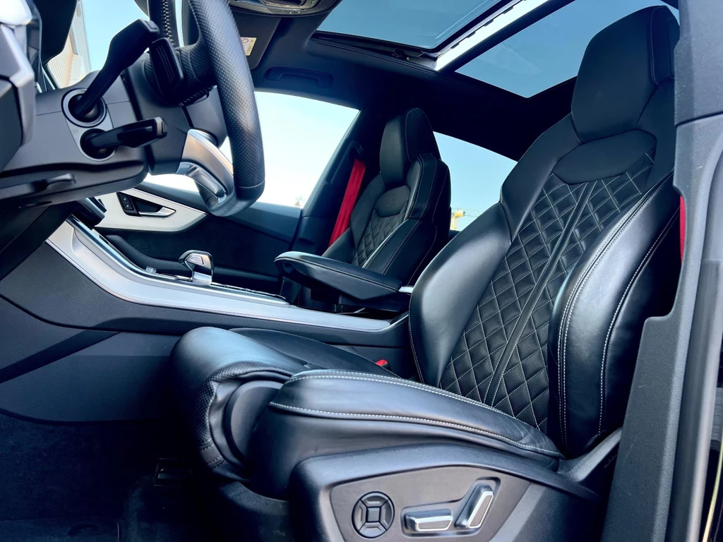 Audi Q8 – foto 10