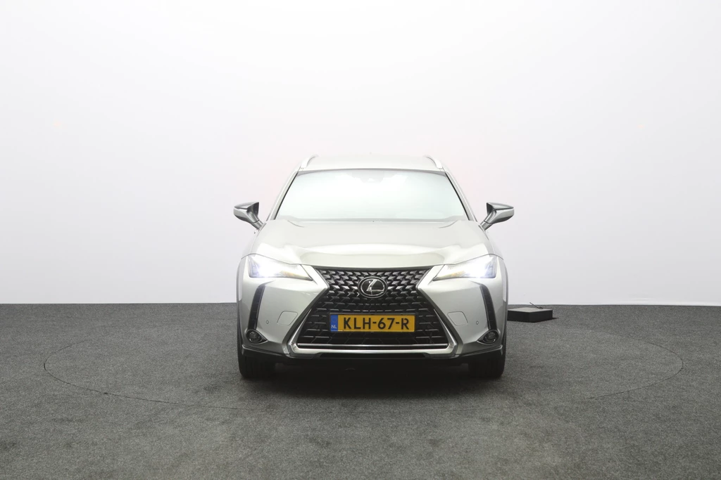 Lexus UX – foto 9