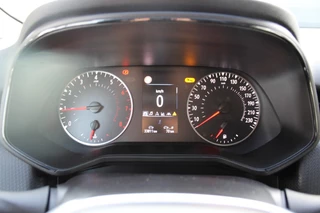 Renault Clio – thumbnail 8