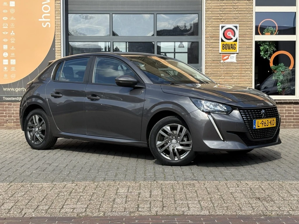 Peugeot 208 – foto 11