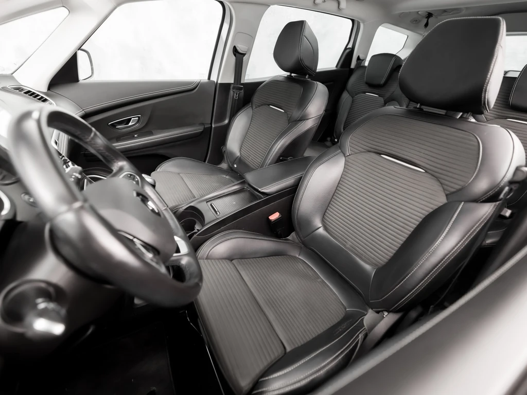 Renault Grand Scénic – foto 15
