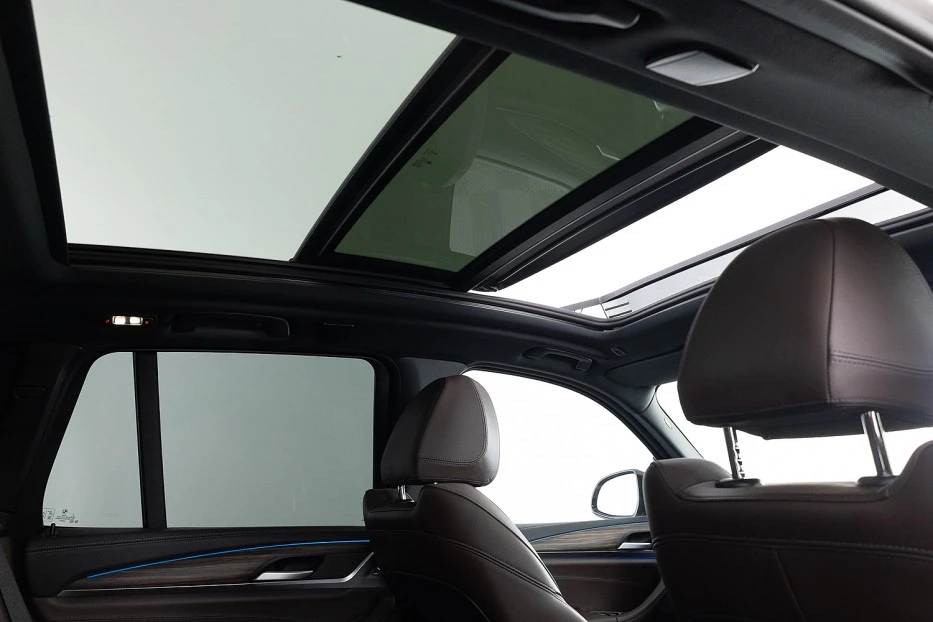 BMW iX3 – foto 24