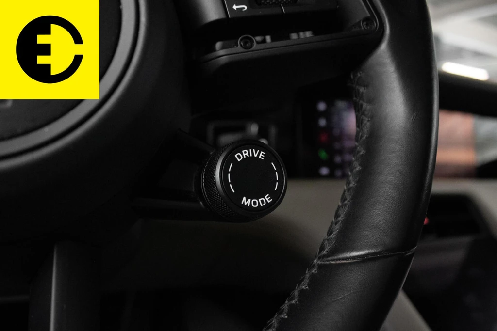 Porsche Taycan – foto 34