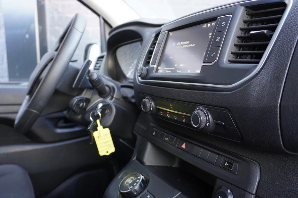 Opel Vivaro – foto 5