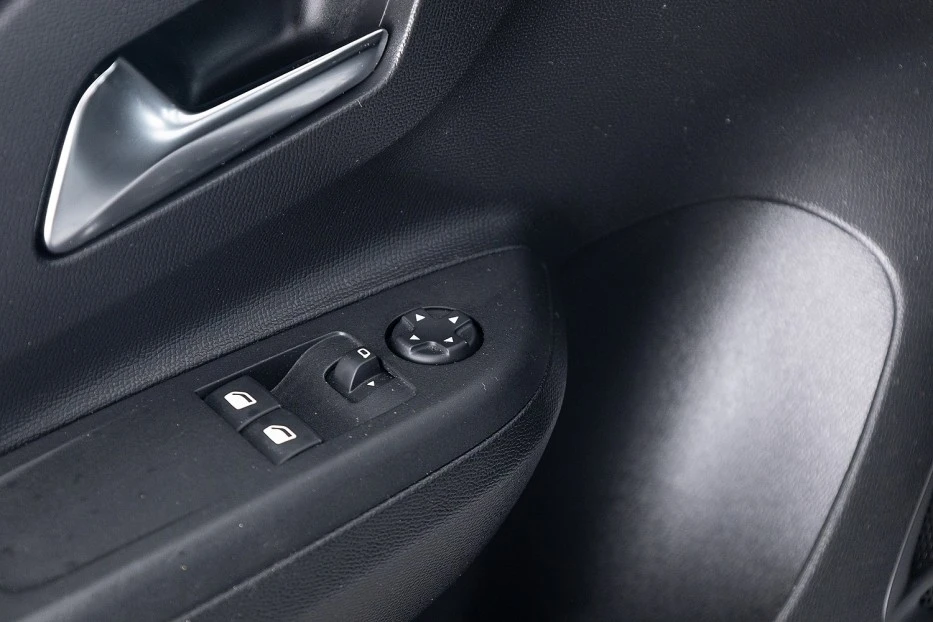 Opel Corsa – foto 13