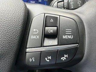 Ford Kuga – thumbnail 22