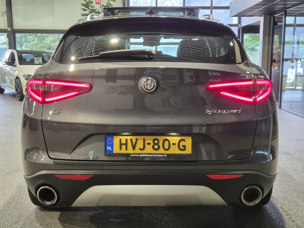 Alfa Romeo Stelvio – foto 3
