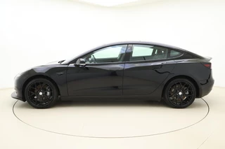 Tesla Model 3 – thumbnail 2