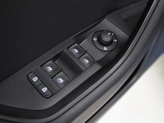 Škoda Superb – thumbnail 17