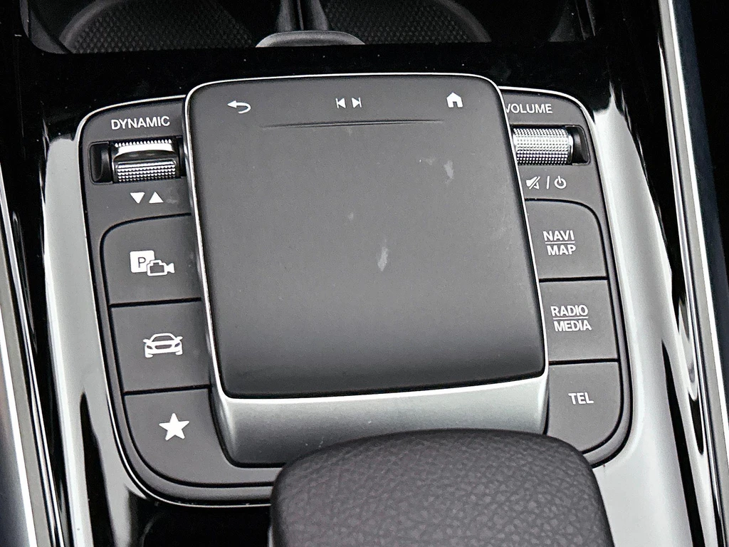 Mercedes-Benz EQA – foto 30