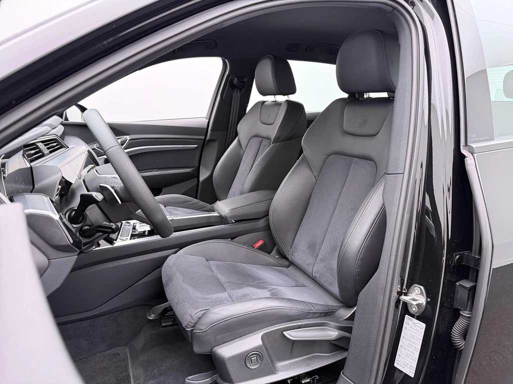 Audi Q8 e-tron – foto 34