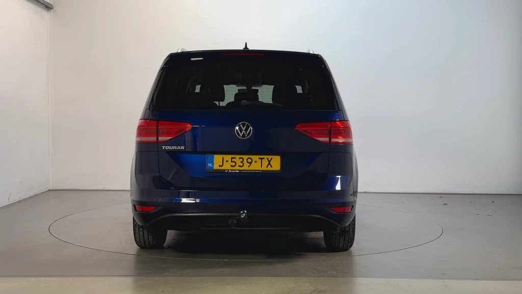 Volkswagen Touran – foto 2
