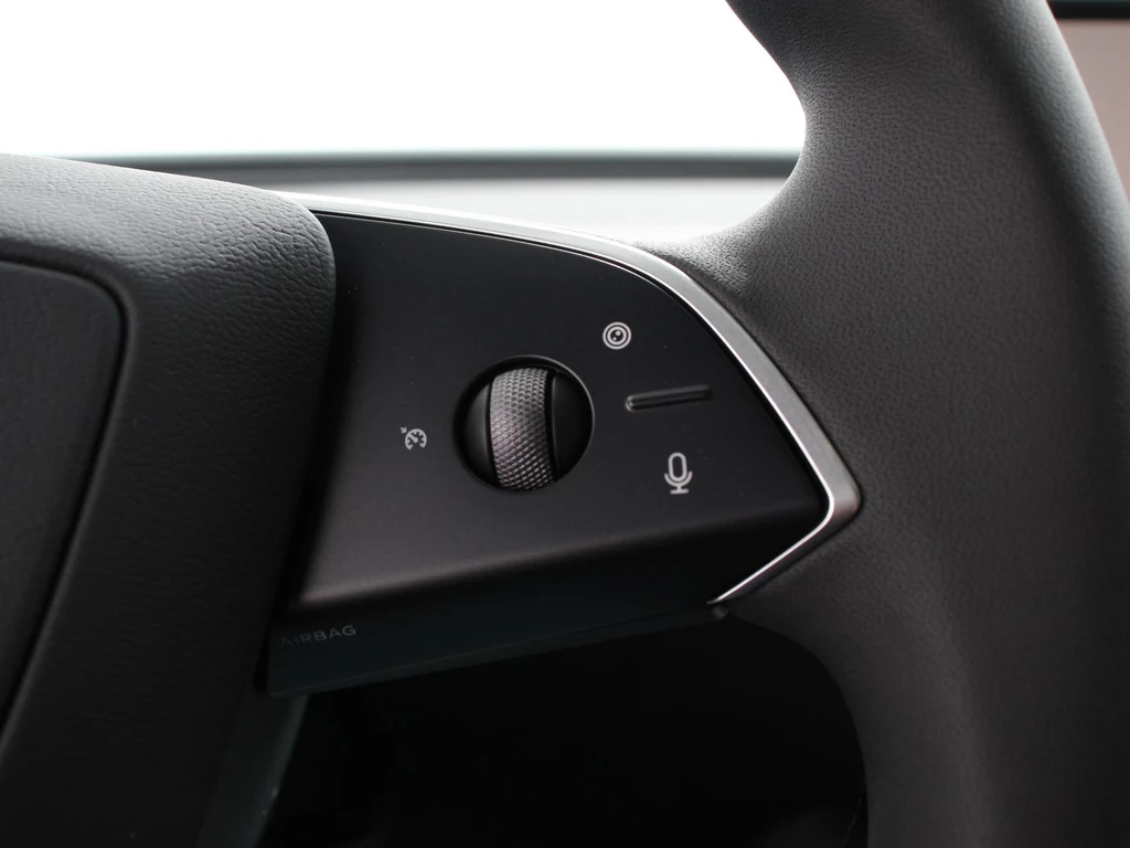 Tesla Model 3 – foto 22