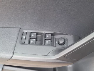 SEAT Arona – thumbnail 23