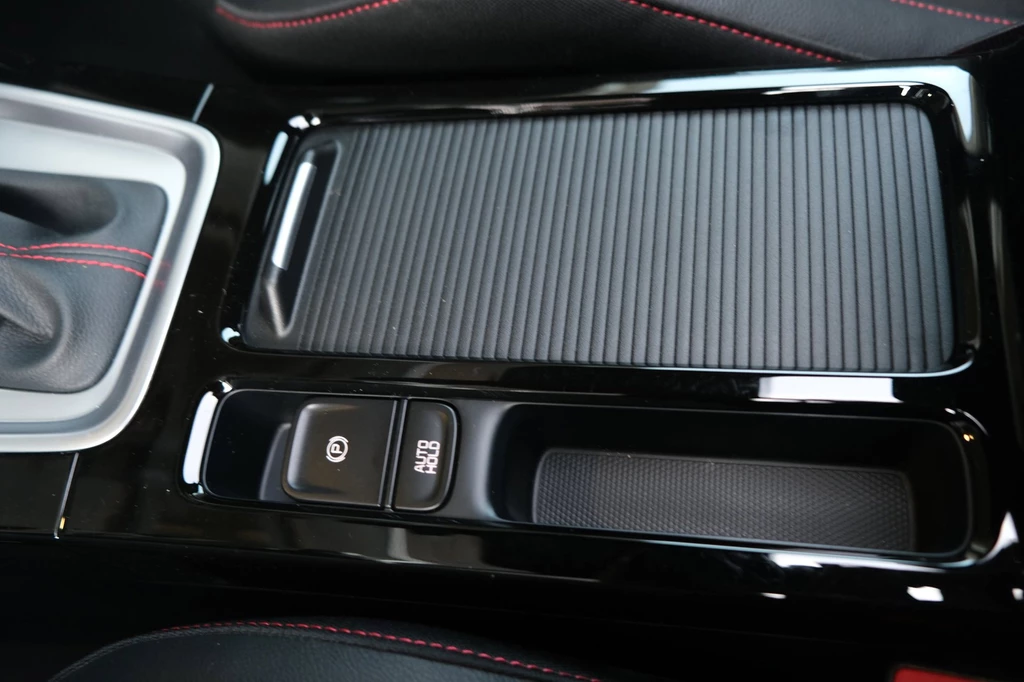 Kia ProCeed – foto 32