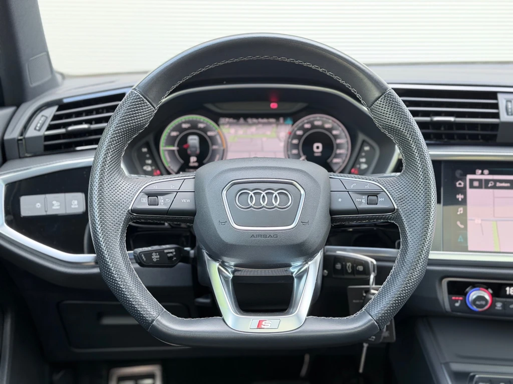 Audi Q3 – foto 12