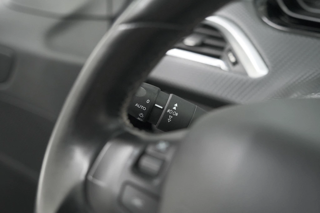 Peugeot 208 – foto 57
