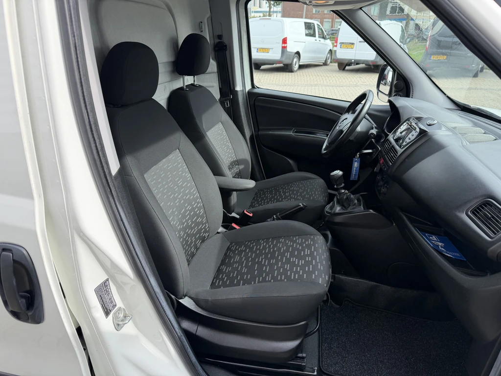 Opel Combo – foto 14