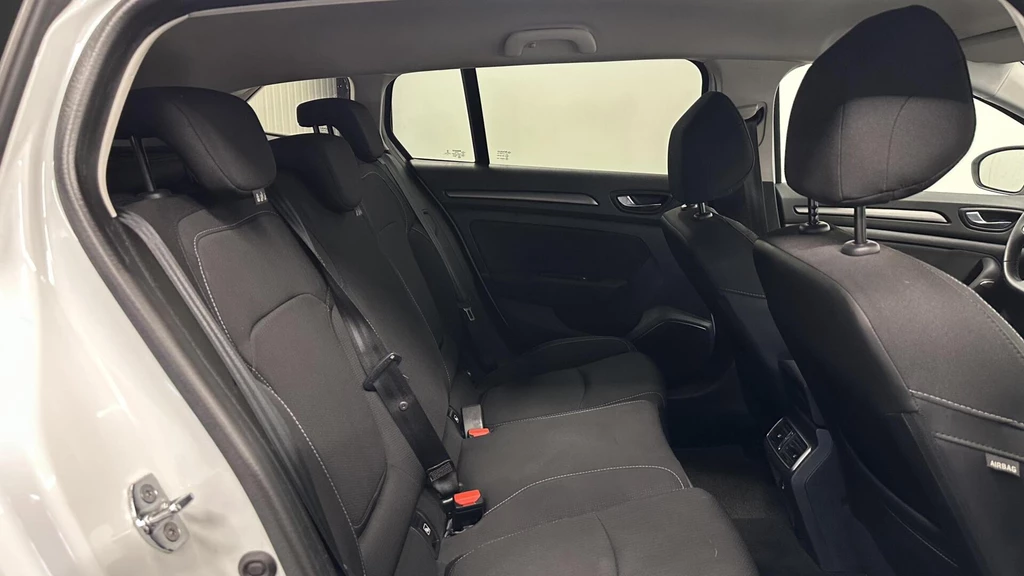 Renault Megane E-Tech – foto 11