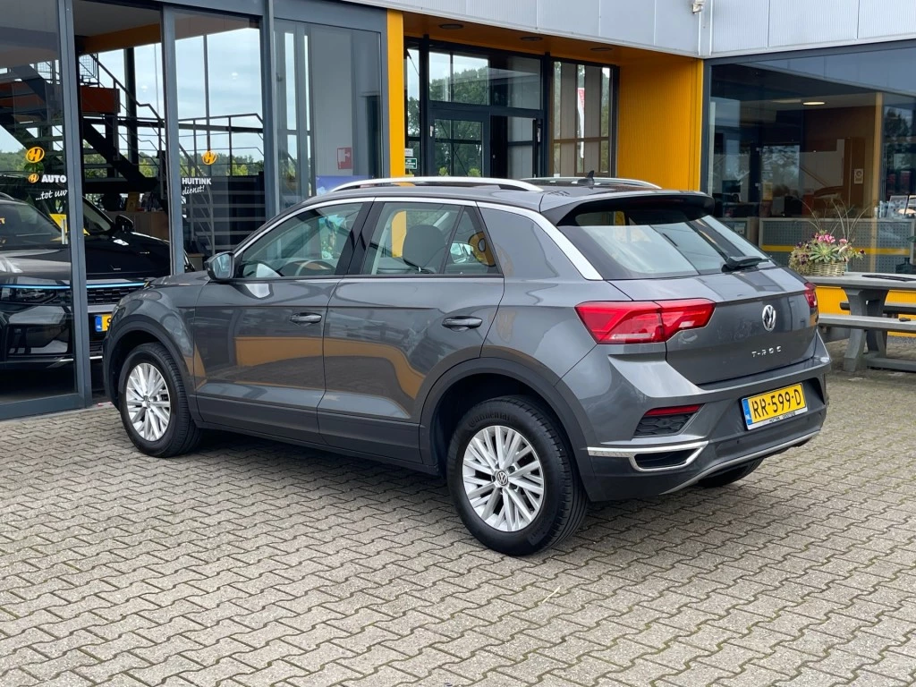 Volkswagen T-Roc – foto 5