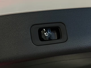 Mercedes-Benz GLC – thumbnail 27
