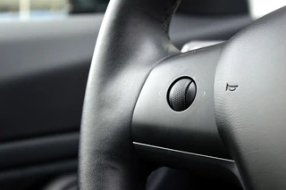 Tesla Model 3 – thumbnail 32
