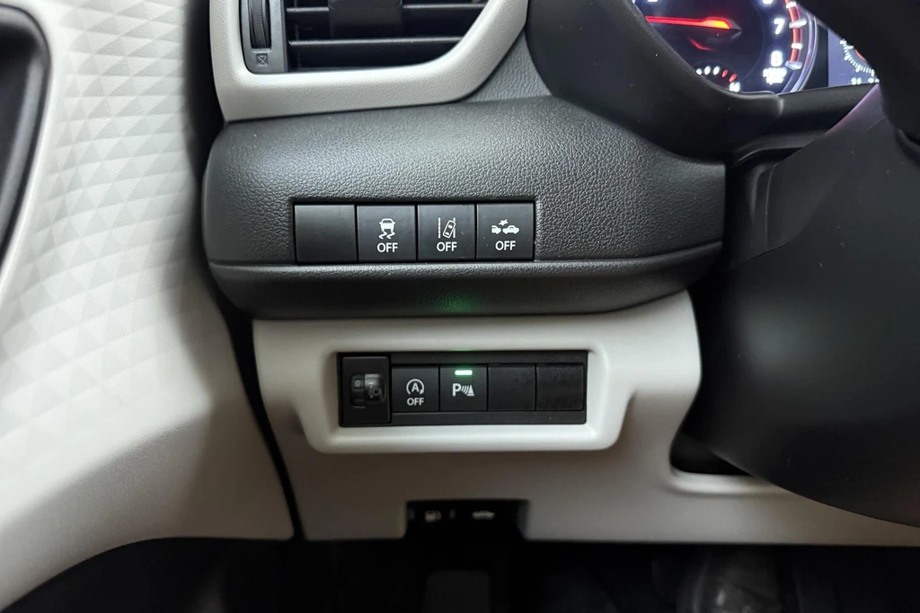 Suzuki Swift – foto 25