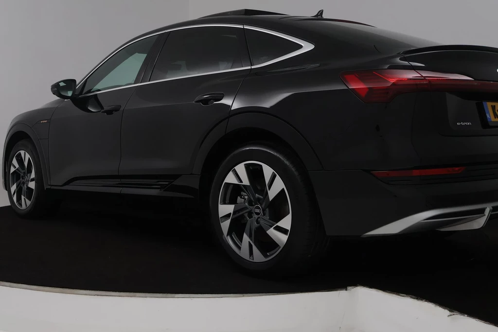 Audi e-tron – foto 3