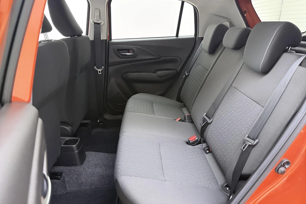 Suzuki Swift – foto 18
