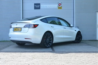 Tesla Model 3 – thumbnail 3