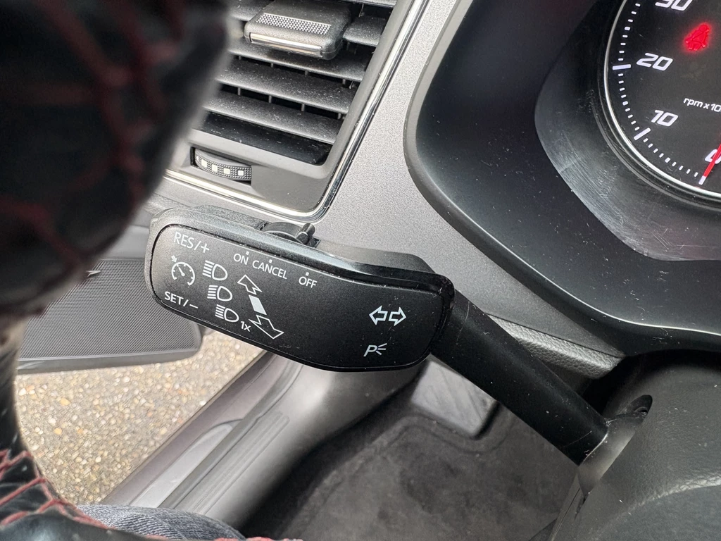 SEAT Leon – foto 28