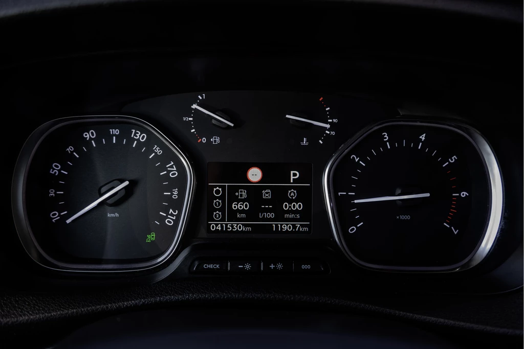 Opel Vivaro – foto 23