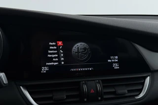 Alfa Romeo Giulia – thumbnail 34