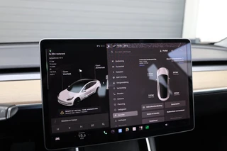 Tesla Model 3 – thumbnail 18
