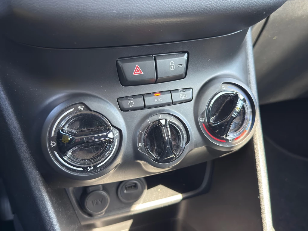 Peugeot 208 – foto 21