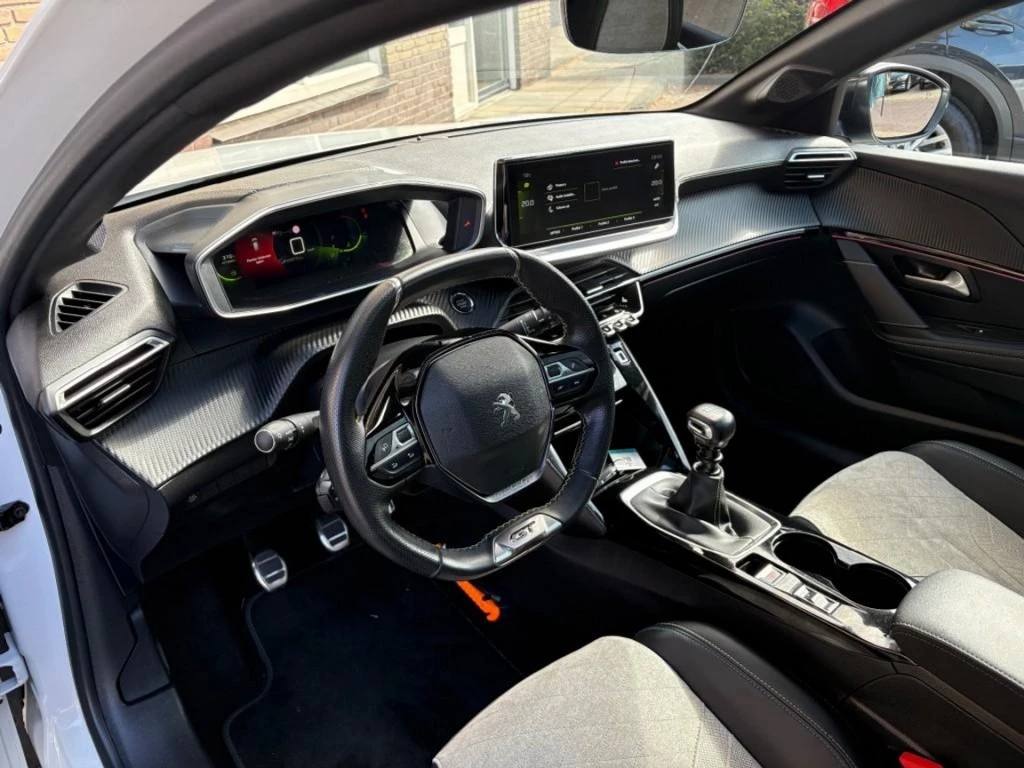 Peugeot 208 – foto 36