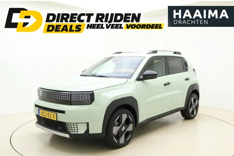 Fiat Grande Panda La Prima 11 kW 44 kWh | €4.000,- DEMO VOORDEEL! | Navigatie | Stoel & Stuurverwarming | Camera | Dakrails | Extra getint glas | Hoge instap | Nieuw model
