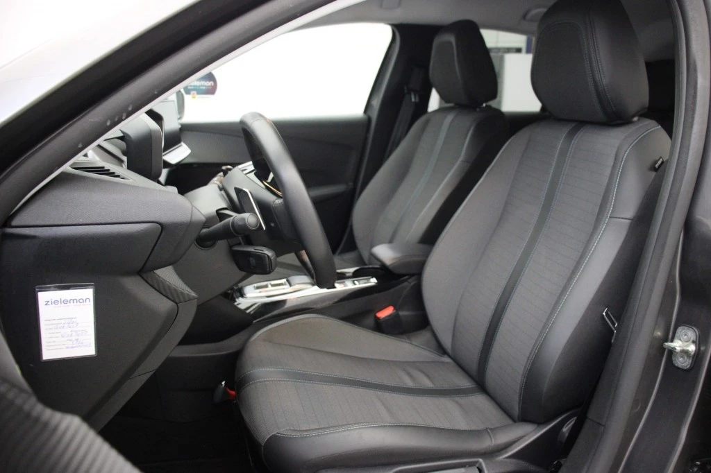 Peugeot 208 – foto 17